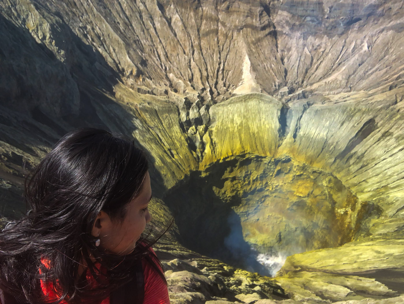 Mount_Bromo_Java_Indonesia_Active_Volcano_Hiking_Trekking_Solo_Travel_Blogger_The_Sassy_Pilgrim_Travel_Tips_Guide_Kawah_Ijen_Sulphuric_Lakes_Sunrise