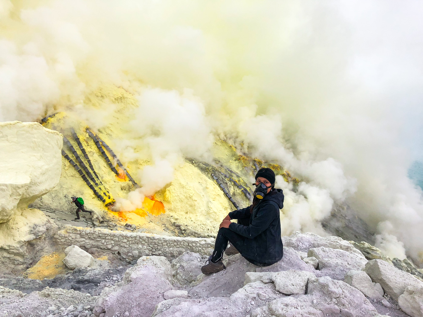 Mount_Bromo_Java_Indonesia_Active_Volcano_Hiking_Trekking_Solo_Travel_Blogger_The_Sassy_Pilgrim_Travel_Tips_Guide_Kawah_Ijen_Sulphuric_Lakes_Sunrise