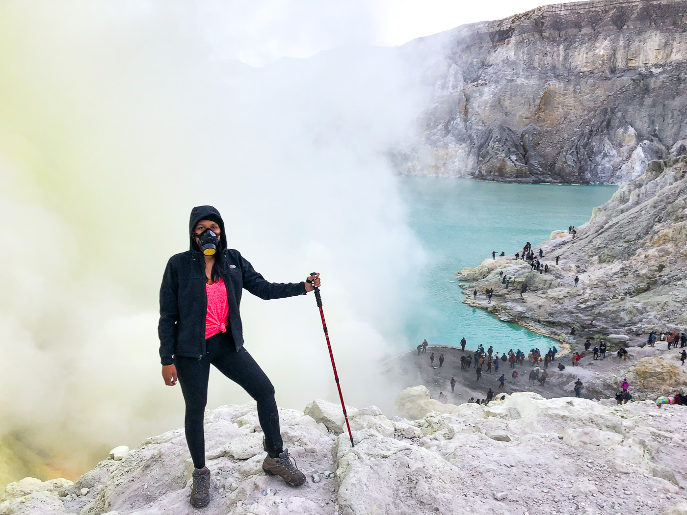 Mount_Bromo_Java_Indonesia_Active_Volcano_Hiking_Trekking_Solo_Travel_Blogger_The_Sassy_Pilgrim_Travel_Tips_Guide_Kawah_Ijen_Sulphuric_Lakes_Sunrise