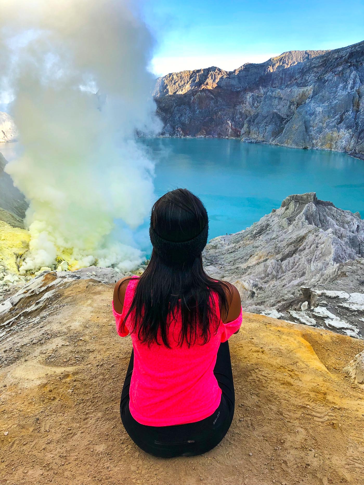 Mount_Bromo_Java_Indonesia_Active_Volcano_Hiking_Trekking_Solo_Travel_Blogger_The_Sassy_Pilgrim_Travel_Tips_Guide_Kawah_Ijen_Sulphuric_Lakes_Sunrise