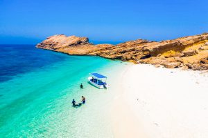 Oman_Muscat_Bimmah_Sinkhole_Road_Trip_Sinkhole_Natural_Pools_Wadis_Shab_Solo_Travel_Wahiba_Sands_Desert_Glamping__Scuba_Diving_Daymaniyat_Islands_Al_Sawade_Beach_Resort