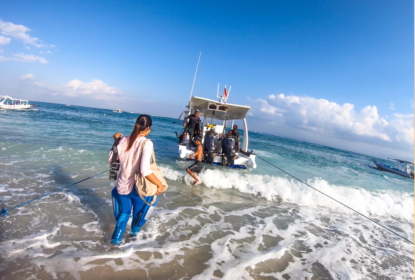 Scuba_Diving_Nusa_Lembongan_Penida_Blue_Corner_Dive_Travel_Guide_Bali_Travel_Blogger_Indian__Indonesia_Sharks_Manta_Rays_